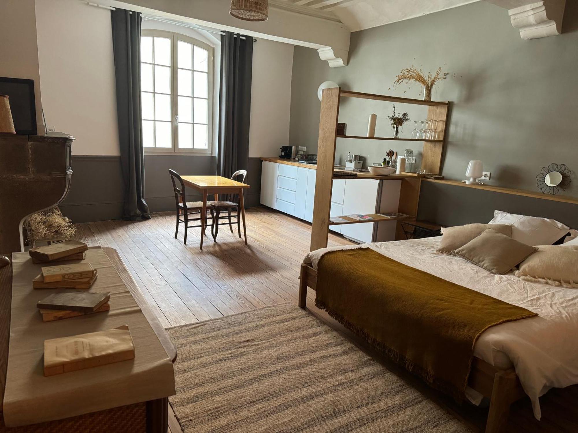 La Maison De Margaret Cluny Eksteriør billede